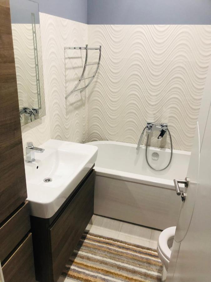 Swiss Central Luxury Apartment 132M2 Szarajevó Kültér fotó
